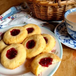 swedish-raspberry-jam-thumprint-cookies-recipe-almond-300x300 Hallongrottor (Swedish thumbprint cookies)