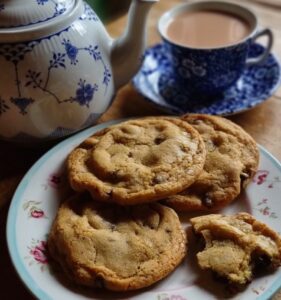 best-ever-chewy-melt-chocolate-chip-chunk-cookies-recipe-made-with-oil-281x300 Bex's best ever chewy chocolate chip cookies