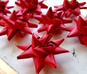 danish-paper-stars-300x255 How to make a Danish woven paper Christmas star wreath (julestjerne), step-by-step!