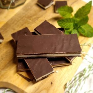 how-to-make-diy-after-eights-frys-peppermint-cream-bendicks-dinner-mints-recipe-2-300x300 How to make the perfect after-dinner mints